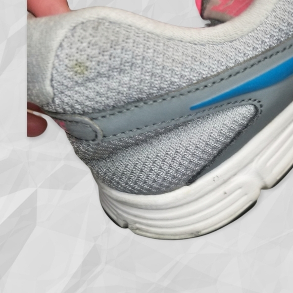 Nike Women's Revolution 2 Running Shoes 9 - Picture 9 of 9